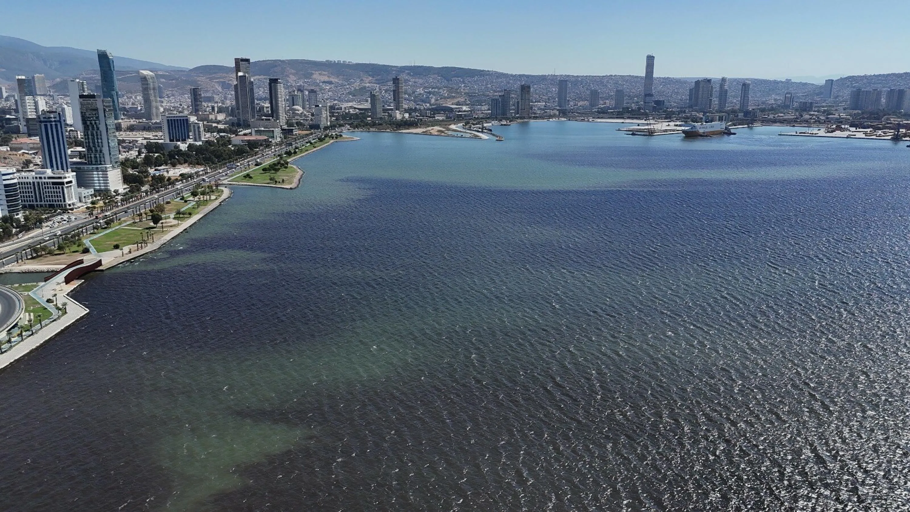 Izmir Korfezi Koku Artiyor 4