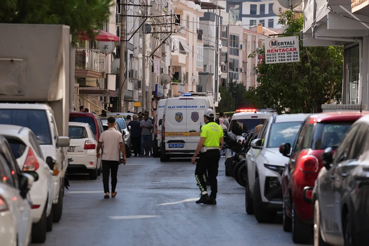 İzmir'deki Hain Saldırıdan Kareler! 10