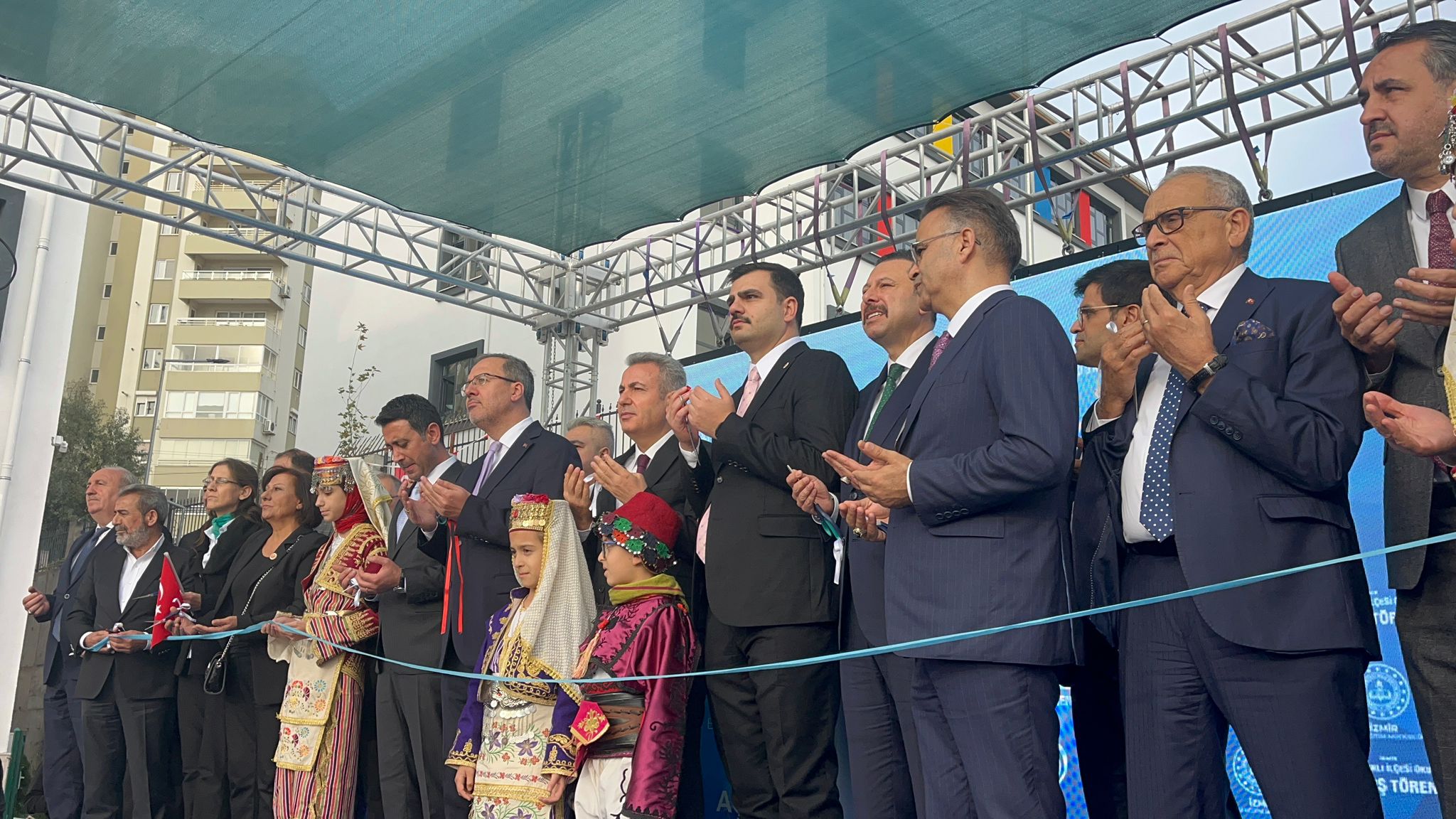 19Dedb38 6F88 4Eec 9641 C35Acc8Eaf1E