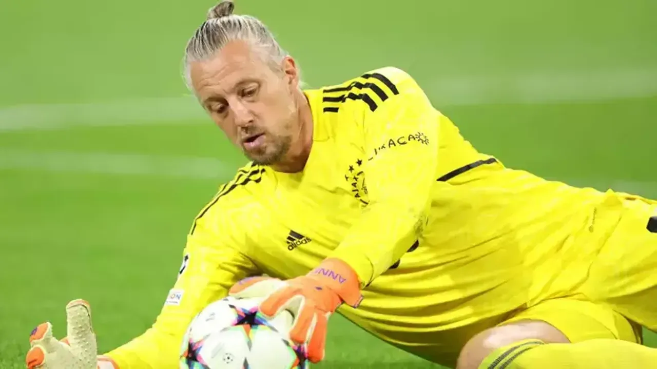 Ajax Kalecisi Remko Pasveer Kimdir Kac Yasinda