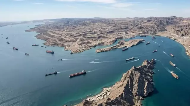 Iran Hurmuz Bogazi Ndan Gecmenin Ucretini 19679375 7173 M