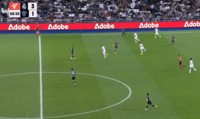 Arda Gulerin 68 Metreden Attig 19046707 9159 1 M