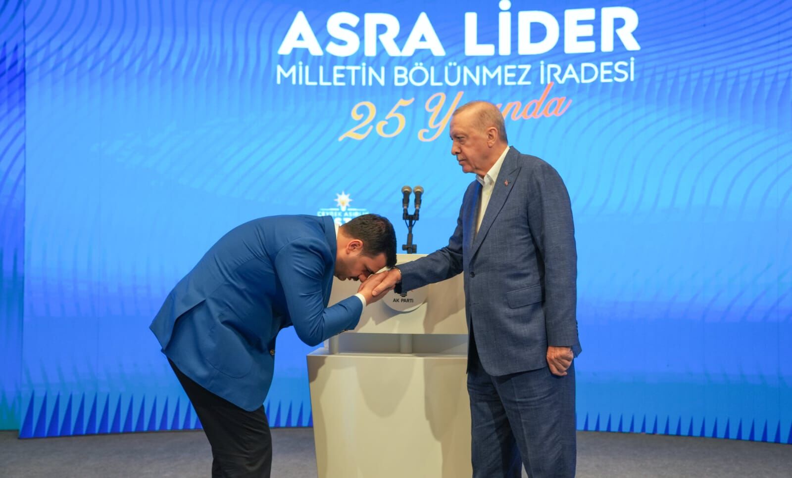Cumhurbaşkanı 4