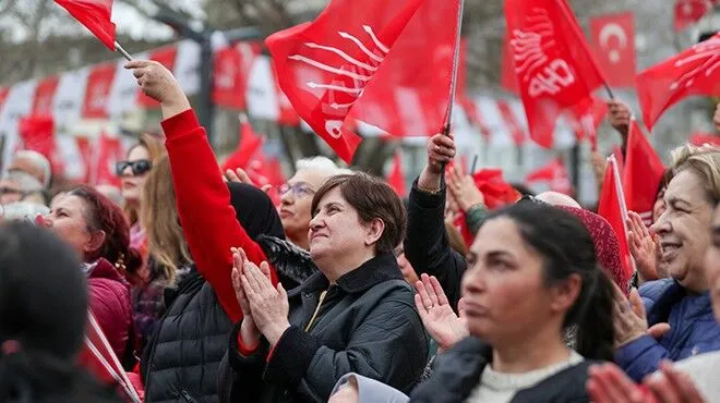 Arastirmaci Yaldiz Yorumladi Chp Yi Izmir De Ayakta Tutan Kadinlardir 1180828
