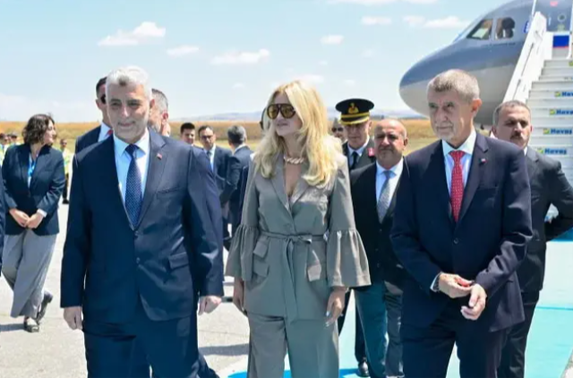 Çek 2