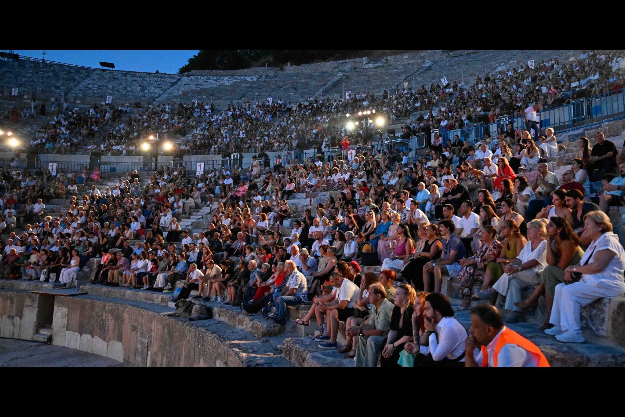 Opera Kalabalık
