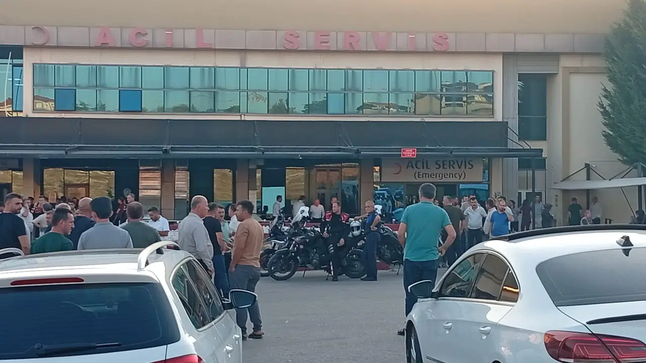 6146 Nallihandaki Maden Ocaginda Gocuk 1 Olu 8 Yarali