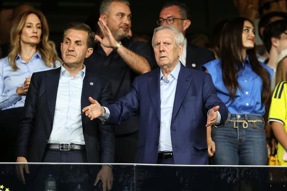 Aziz Yildirim O Isimleri Hedef Aldi Siz Parali 71E8182953 Amp