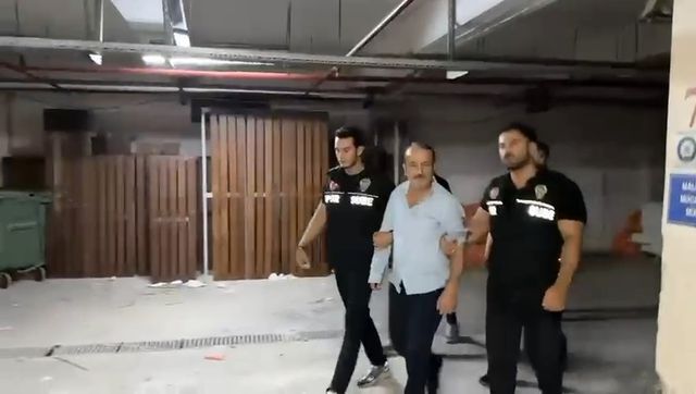 Galatasaray Taraftar Grubu Lideri Sebahattin 20132101 O