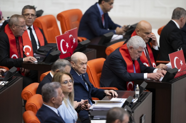 Terorsuz Turkiye Yasasinda Oy 20134145 7298 1 M-1