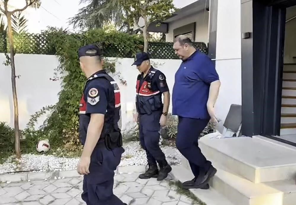 Başkan İlkay Çiçek’in mesajlaştığı kadın avukat çıktı