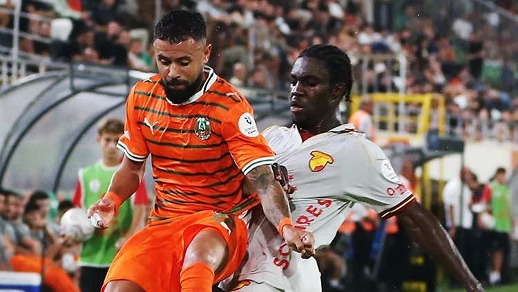 Alanyaspor ve Göztepe 2-2 berabere kaldı