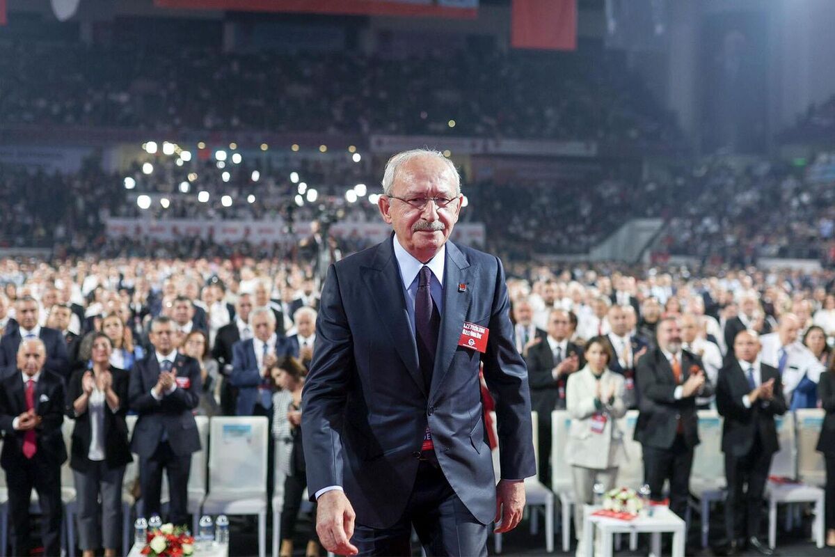 CHP’de kurultay öncesi 81 il başkanı iddiası