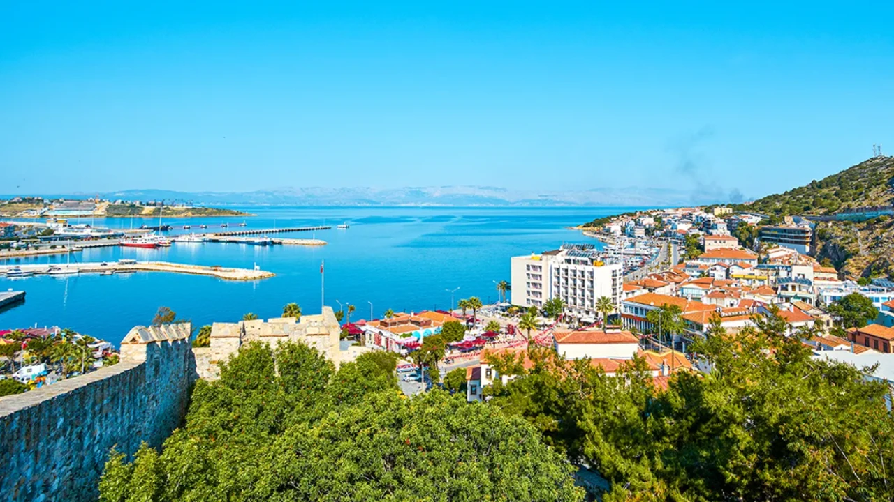 Çeşme’de 5 arsa ihaleyle satışa çıkıyor