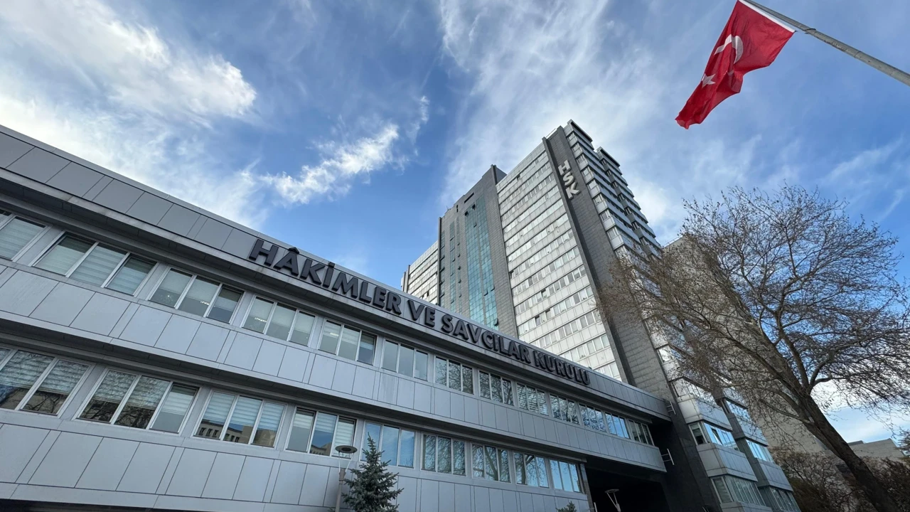 HSK’dan 1.667 hâkim ve savcıya terfi