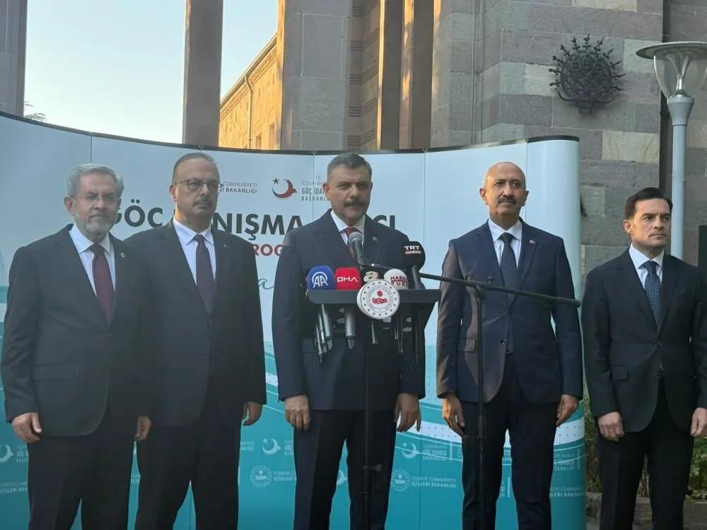İzmir’de okullarda güvenlik için 7 bakanlık devrede