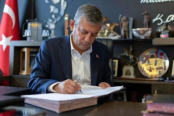 Yeni Parti isim değişikliği kararını açıkladı