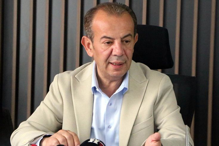 Tanju Özcan duruşmada fenalaşarak bayıldı