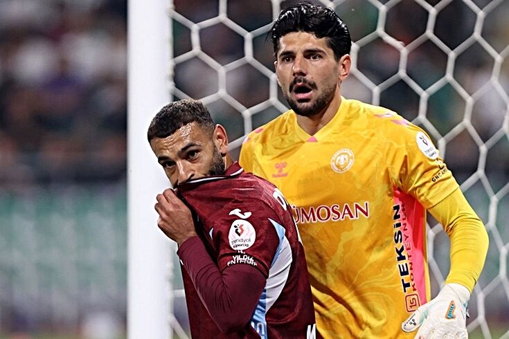Trabzonspor, Konyaspor’a 1-0 mağlup oldu