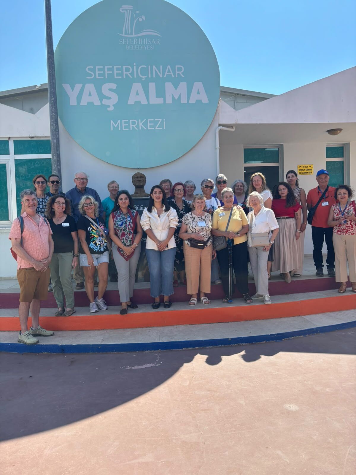 İZMİR