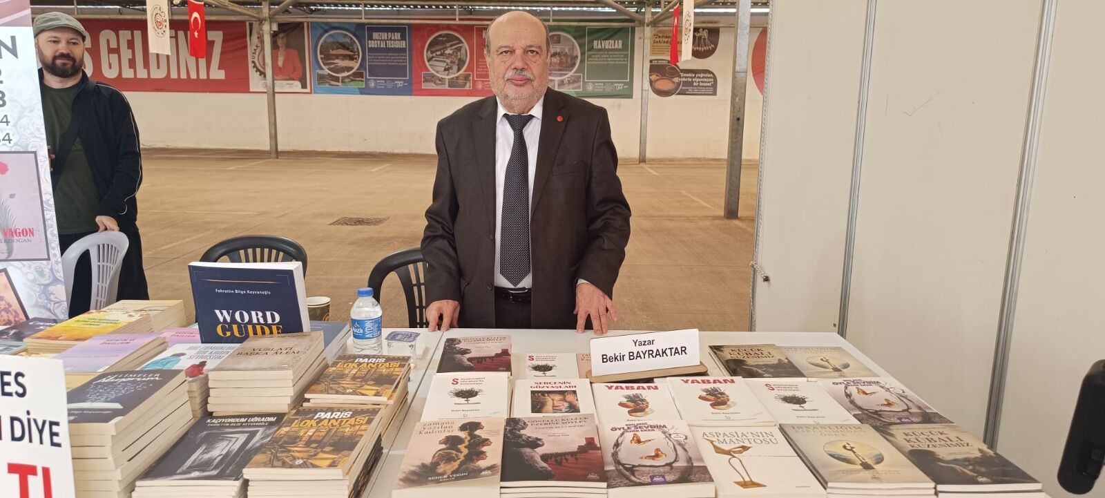 Uşak Kitap Fuarı’na yoğun ilgi