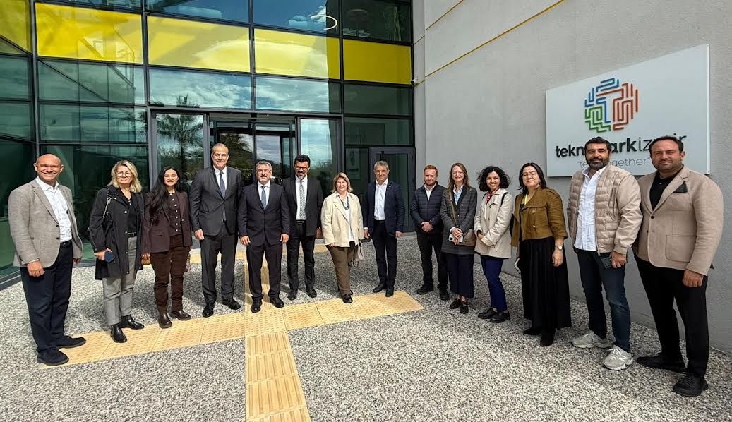 ESİAD’dan İYTE ve Teknopark İzmir’e ziyaret