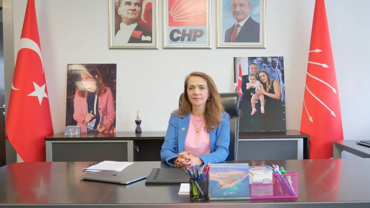 İlgezdi ilaç erişiminde yaşanan sorunlara dikkat çekti