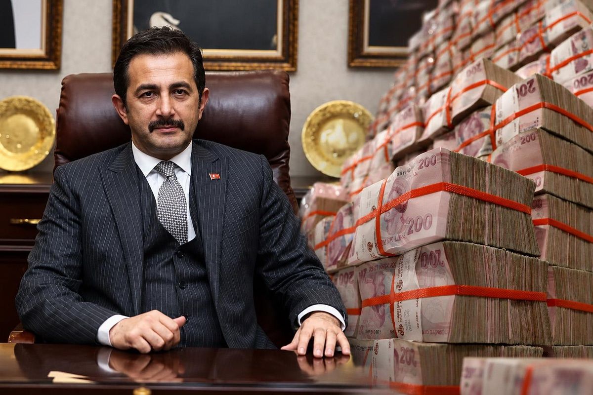 Eski Bakan Yardımcısı Mustafa Aksu, fon soruşturmasında tutuklandı