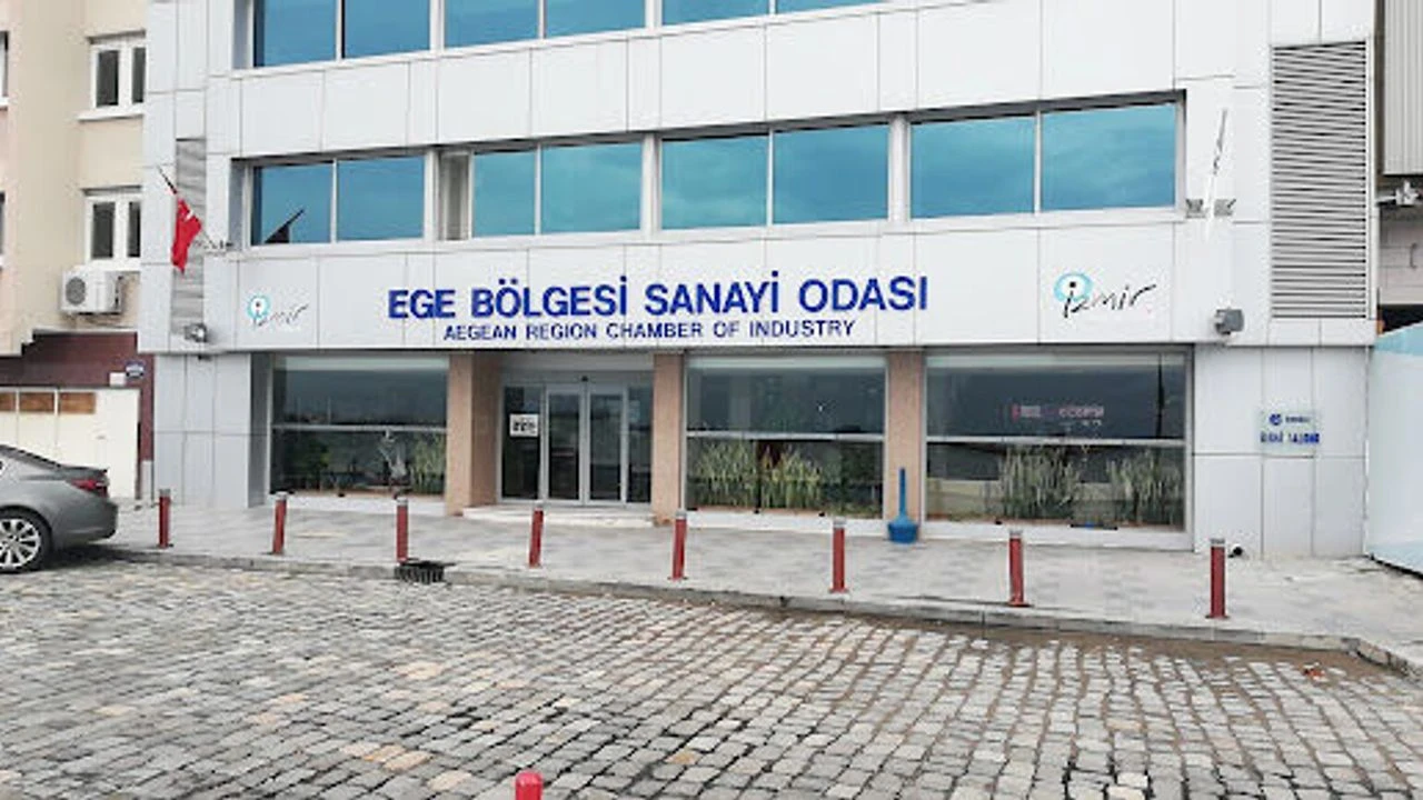EBSO’da seçim sonuçları belli oldu! Mustafa Karabağlı’nın listesi kazandı