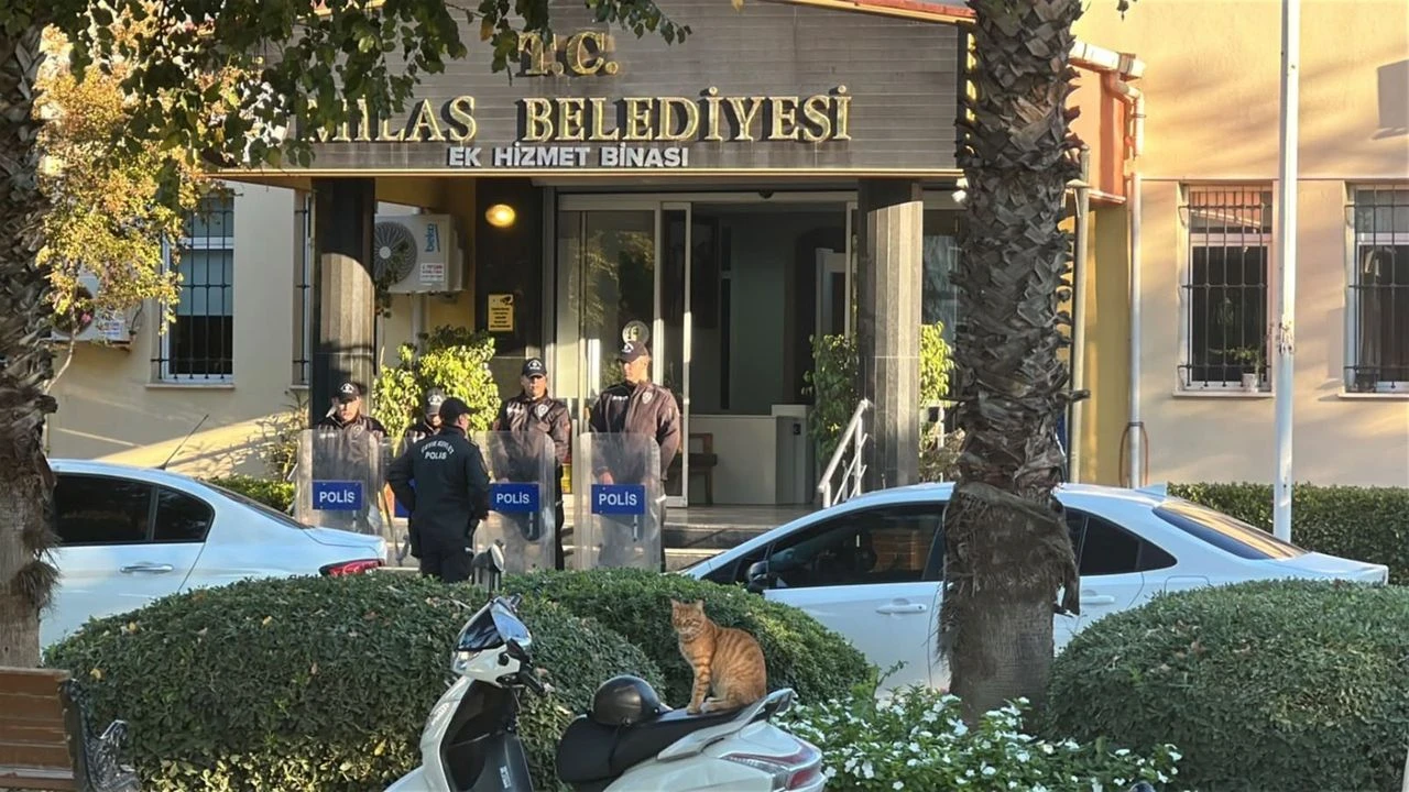 Milas Belediyesi operasyonunda Fevzi Topuz dahil 29 gözaltı