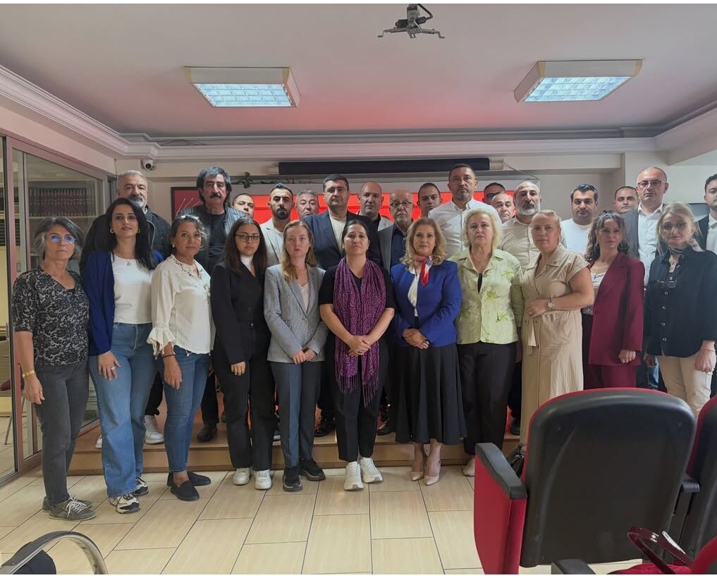 CHP Karşıyaka’dan Çiğli’ye dayanışma ziyareti
